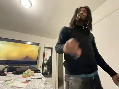 BD2LONG online show from October 31, 2025, 10:38 pm