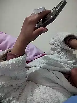 lolo890 online show from February 20, 2026, 7:38 pm