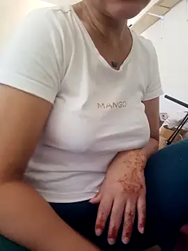 lolo890 online show from October 11, 2025, 3:46 pm