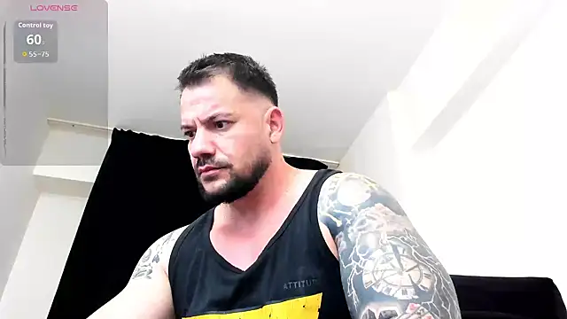 Snapshot of musclemonster31 chatting on March 2, 2026, 4:03 pm musclemonster31 online show from March 2, 2026, 4:03 pm