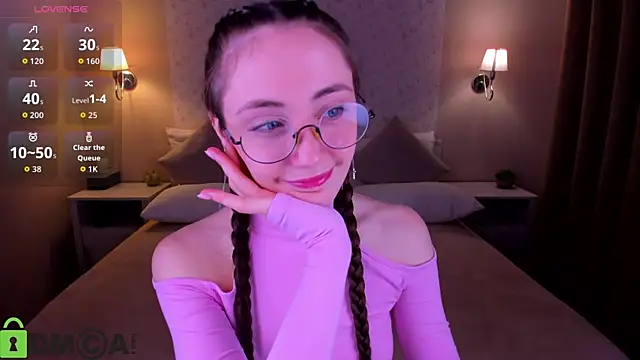 Snapshot of Lexi_Split chatting on June 21, 2026, 2:39 am Lexi Split online show from June 21, 2026, 2:39 am