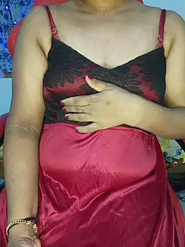 Snapshot of Malluivaniya chatting on July 6, 2026, 5:58 am Malluivaniya online show from July 6, 2026, 5:58 am