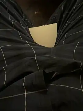 jacky4501 online show from November 25, 2025, 9:04 pm