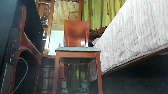  BrendaMichel  online show from April 8, 2026, 1:12 pm