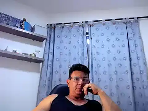 pedropicapi online show from March 5, 2025, 4:13 am