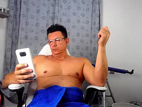 pedropicapi online show from September 22, 2025, 1:55 am