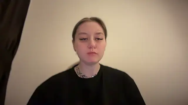 Isabel-Bailey online show from December 3, 2024, 10:01 pm