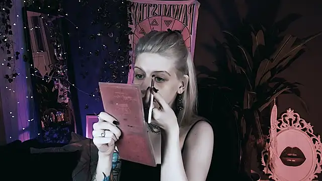 Noah ElmerX online show from December 21, 2025, 9:15 pm