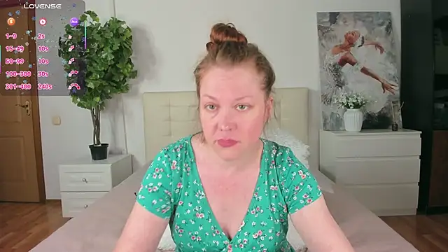 CutieGinger online show from May 16, 2026, 1:48 am