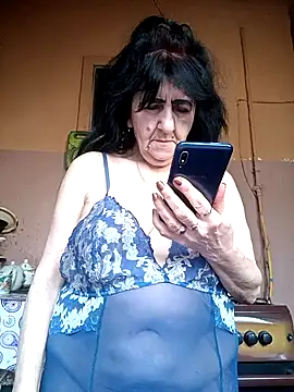 Lovely Lori online show from April 16, 2026, 5:08 am