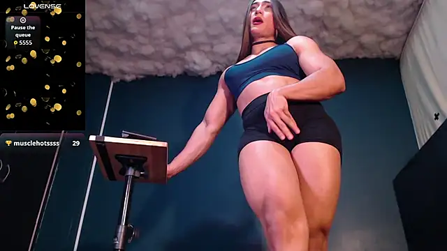 Layla miss online show from September 10, 2025, 12:20 am