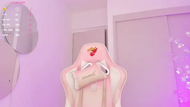 Snapshot of mia_yourmommy chatting on February 26, 2025, 2:52 am mia yourmommy online show from February 26, 2025, 2:52 am