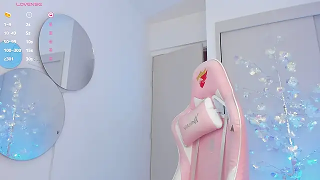 Snapshot of mia_yourmommy chatting on February 17, 2025, 11:54 pm mia yourmommy online show from February 17, 2025, 11:54 pm