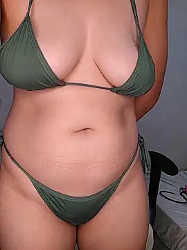 Snapshot of Rafaelayamazaki chatting on March 29, 2026, 9:33 am Rafaelayamazaki online show from March 29, 2026, 9:33 am