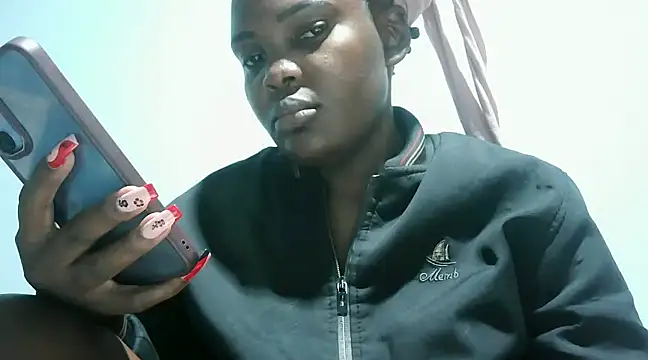 cute roxie online show from January 30, 2025, 8:31 pm