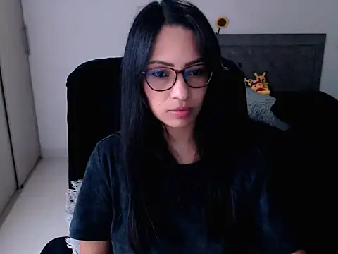 diana  34 online show from March 12, 2026, 1:11 am