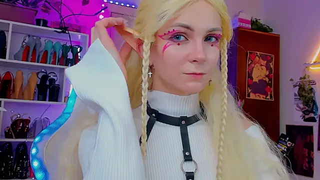 Fridart-house Fortuna online show from November 7, 2025, 1:48 pm