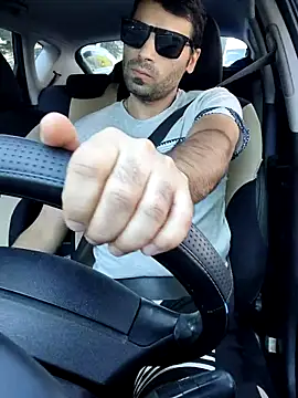 J0nyhson online show from September 24, 2025, 11:17 am