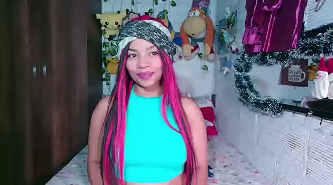 Selenne Jones online show from February 27, 2025, 10:55 am