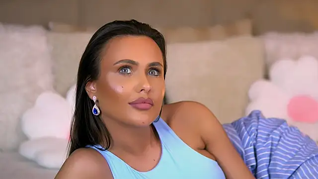 AnaisBellas online show from February 22, 2025, 5:44 am