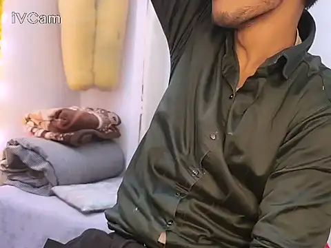 Snapshot of felix_dion chatting on January 12, 2026, 5:09 pm felix dion online show from January 12, 2026, 5:09 pm