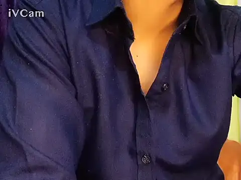 Snapshot of felix_dion chatting on January 12, 2025, 7:00 am felix dion online show from January 12, 2025, 7:00 am