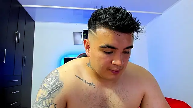 thiago cp online show from February 20, 2025, 3:23 am