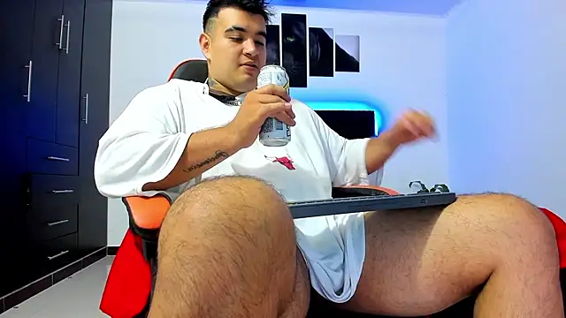 thiago cp online show from February 26, 2025, 3:14 am