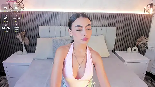 SHANONCLARK online show from October 4, 2025, 6:09 pm