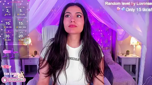 Ellie Jhonson   online show from March 18, 2025, 3:01 pm