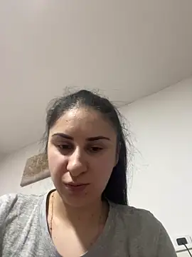 Snapshot of JenniferEdith chatting on March 5, 2026, 9:33 pm JenniferEdith online show from March 5, 2026, 9:33 pm