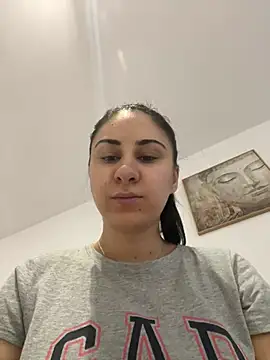 JenniferEdith online show from February 7, 2025, 8:55 am