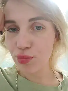 Snapshot of Linda_Gregory chatting on January 13, 2025, 6:16 am Linda Gregory online show from January 13, 2025, 6:16 am