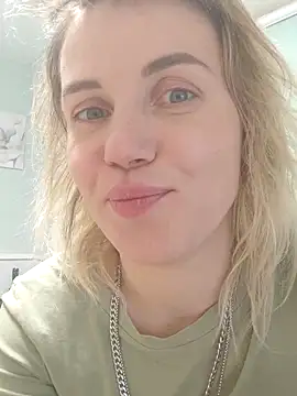 Snapshot of Linda_Gregory chatting on March 5, 2025, 5:07 am Linda Gregory online show from March 5, 2025, 5:07 am