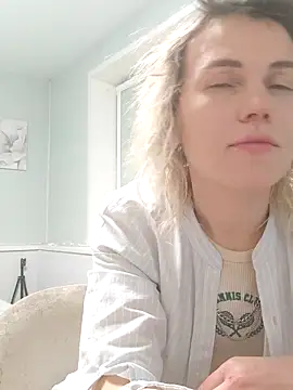 Snapshot of Linda_Gregory chatting on February 27, 2025, 2:03 am Linda Gregory online show from February 27, 2025, 2:03 am