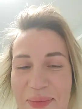 Snapshot of Linda_Gregory chatting on February 14, 2025, 9:21 pm Linda Gregory online show from February 14, 2025, 9:21 pm