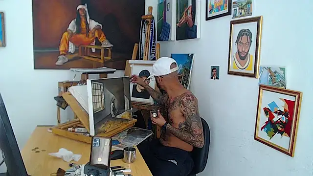 Snapshot of color_beat17 chatting on March 3, 2025, 2:28 pm color beat17 online show from March 3, 2025, 2:28 pm