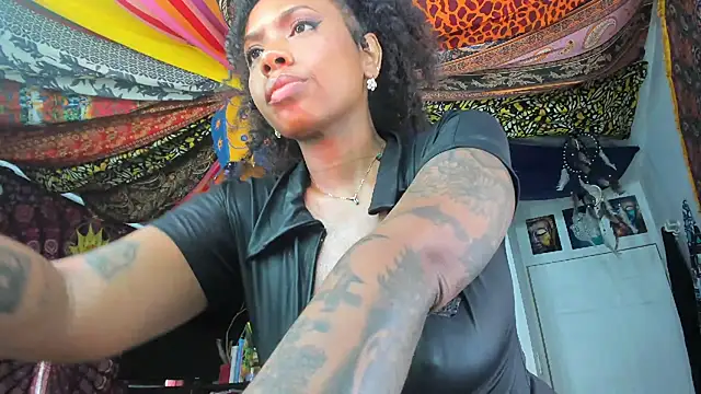 ElizaGrey  online show from February 9, 2025, 12:52 pm