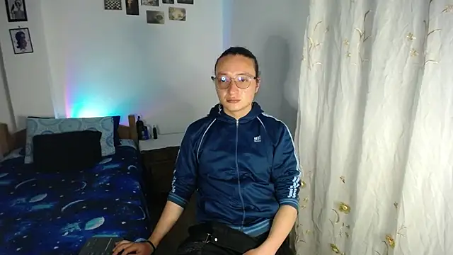 monkeywillwhite online show from February 16, 2026, 2:10 am