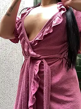 lupyta20 online show from October 20, 2025, 11:55 am