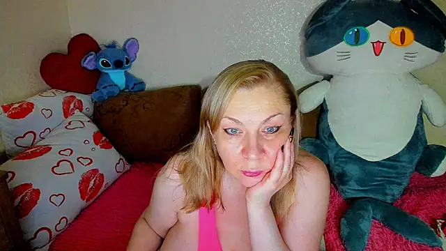 Snapshot of KerryBlareX chatting on March 13, 2025, 3:50 pm KerryBlareX online show from March 13, 2025, 3:50 pm