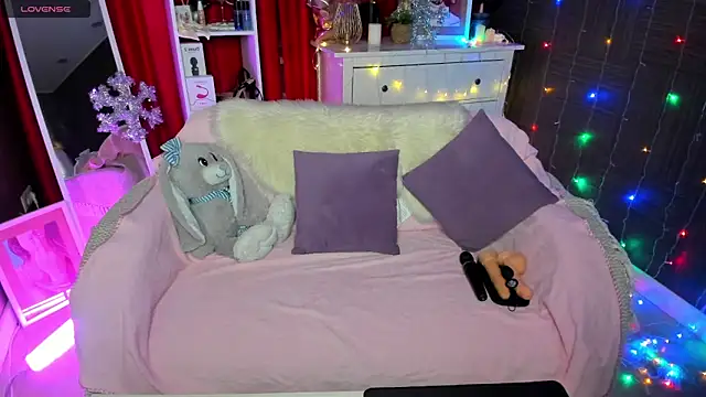 Queen baby online show from January 7, 2025, 1:28 am