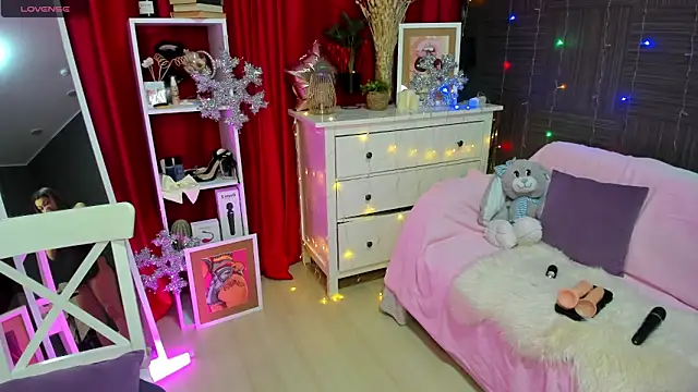 Queen baby online show from December 14, 2024, 2:44 am