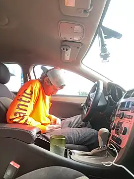 hottestcouplevaa online show from December 5, 2024, 4:50 pm