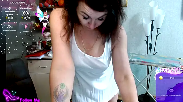 Snapshot of BeatriksS chatting on June 12, 2026, 9:29 am BeatriksS online show from June 12, 2026, 9:29 am