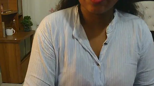 esita 1212 online show from September 24, 2025, 1:02 am