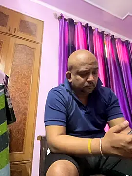 Snapshot of Dick_6inches chatting on October 20, 2025, 7:20 am Dick 6inches online show from October 20, 2025, 7:20 am