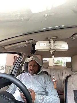 Snapshot of Dick_6inches chatting on November 27, 2025, 6:14 am Dick 6inches online show from November 27, 2025, 6:14 am