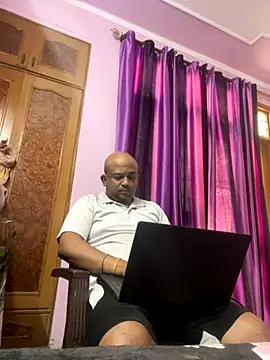 Snapshot of Dick_6inches chatting on October 13, 2025, 3:41 am Dick 6inches online show from October 13, 2025, 3:41 am