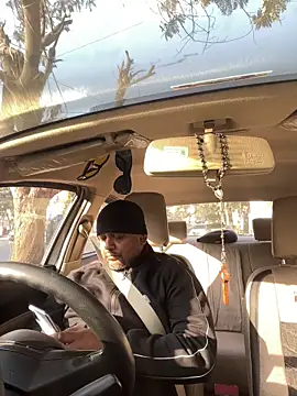 Dick 6inches online show from February 6, 2026, 3:35 am